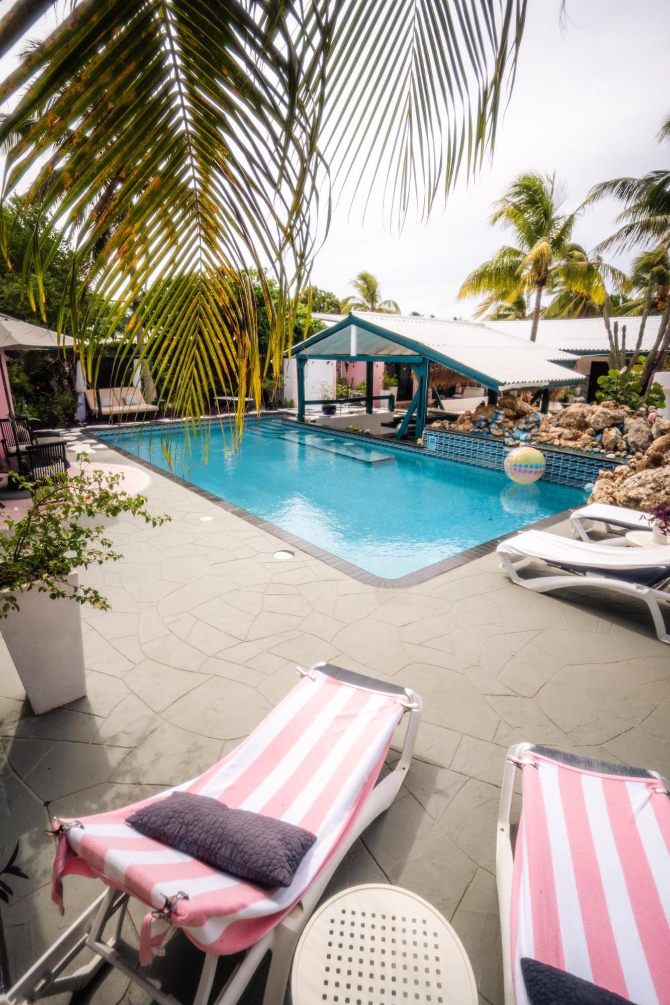 THUISHAVEN adults-only boutique resort Willemstad Extérieur photo